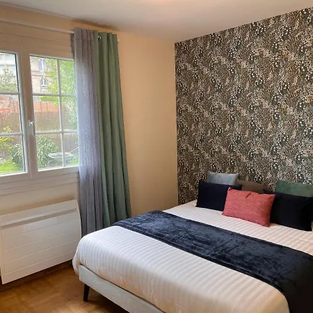 - Grande Maison Familiale Avec Jardin بيت للعطل *